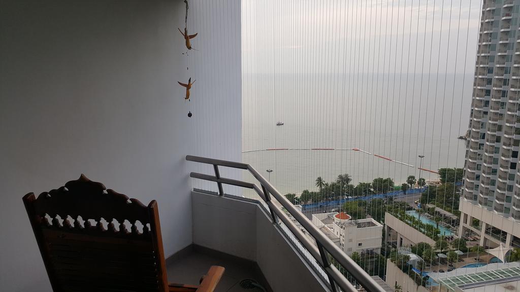 Ocean View Markland Condo Beach Road Soi 1 Pattaya Exterior photo